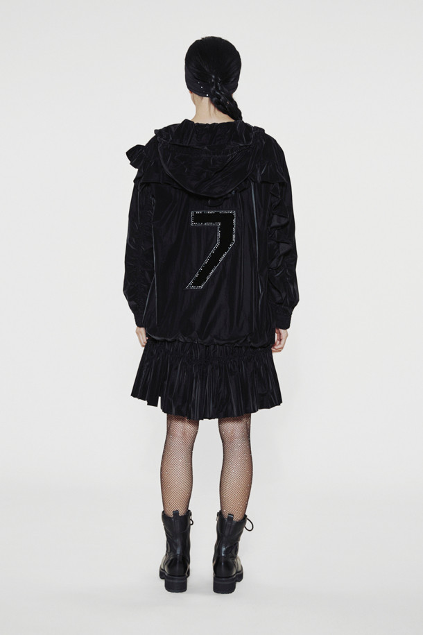 LUCKY CHOUETTE - 점퍼 - [Holiday Edition] Frill Hood Jumper (dark black)