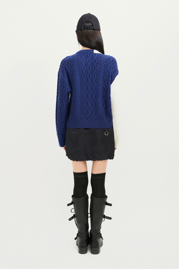 LUCKY CHOUETTE - 스웨터 - Half Color Cable Mix Knit Pullover (ivory)