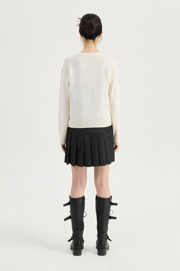 LUCKY CHOUETTE - 스웨터 - Intarsia Chouette Round Neck Pullover (ivory)