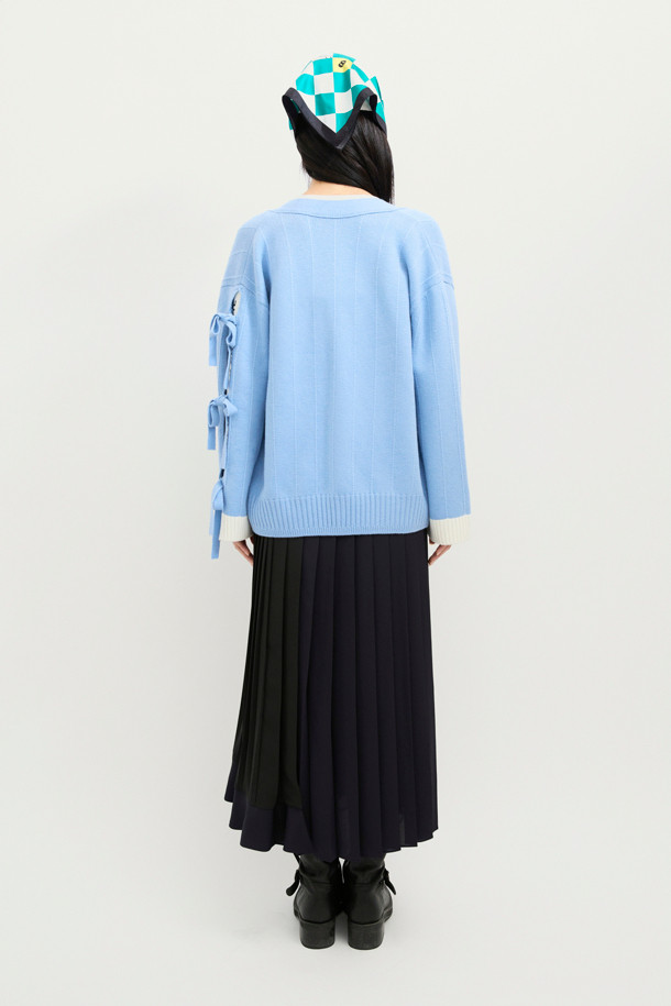 LUCKY CHOUETTE - 가디건 - Sleeve Ribbon Detail V-Neck Cardigan (blue)