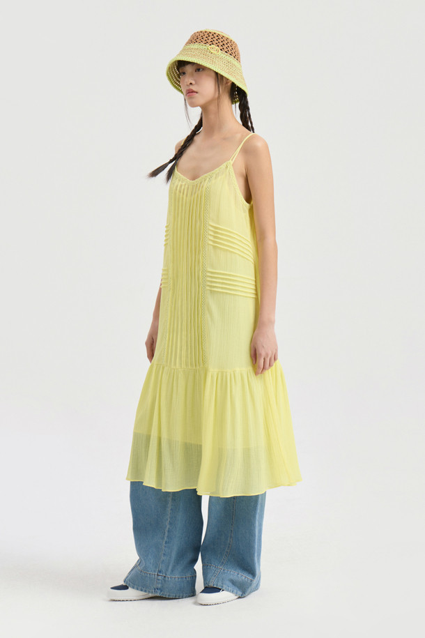 LUCKY CHOUETTE - 민소매 원피스 - Tuck Slip Dress (yellow)