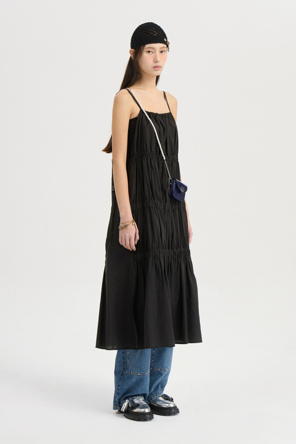 LUCKY CHOUETTE - 민소매 원피스 - [Atelier] Shirring Sleeveless Dress (black)