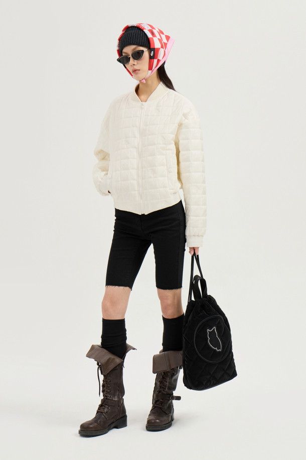 LUCKY CHOUETTE - 패딩 - Emblem Quilting Padded Jumper (ivory)