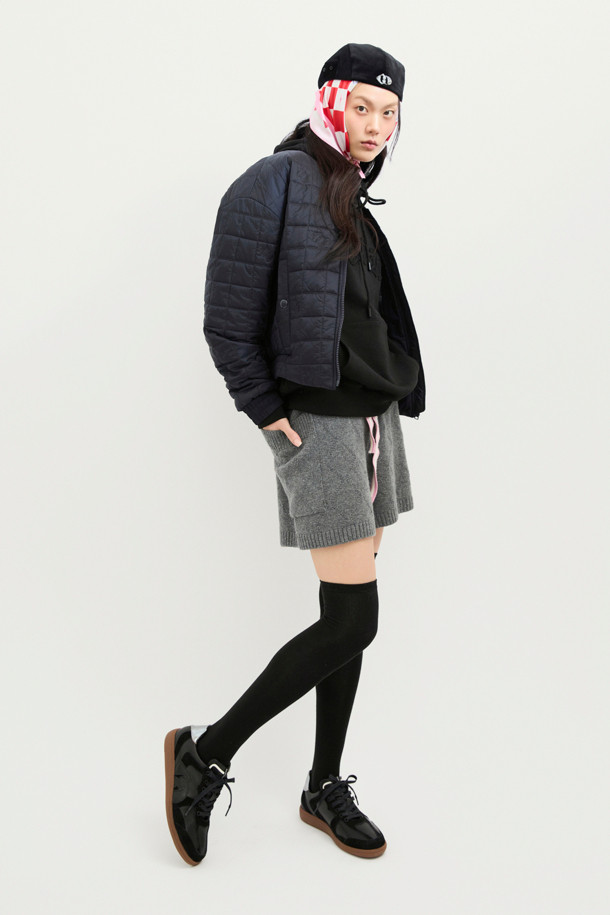 LUCKY CHOUETTE - 패딩 - Emblem Quilting Padded Jumper (dark navy)