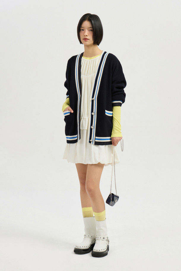 LUCKY CHOUETTE - 가디건 - Color Line Back Lettering Knit Cardigan (dark navy)