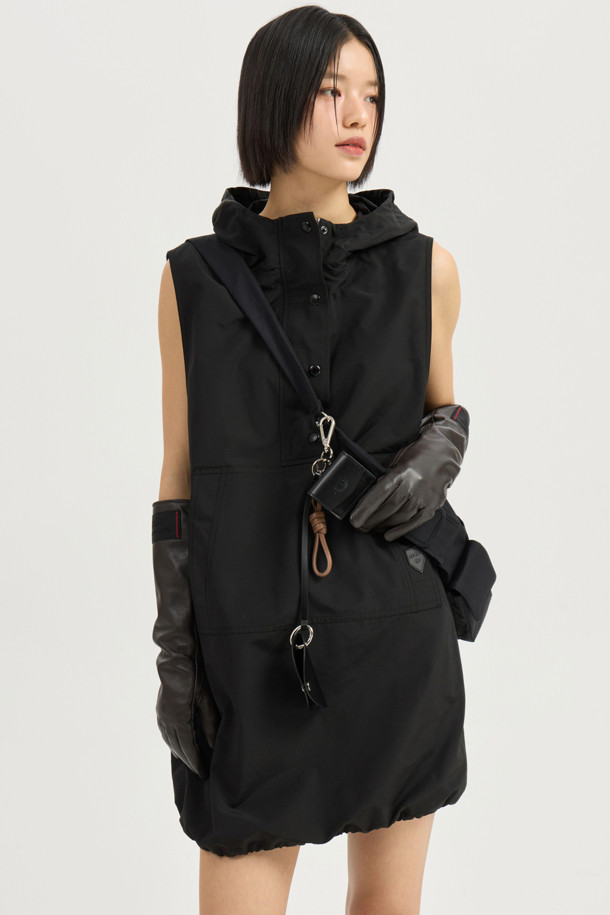 LUCKY CHOUETTE - 민소매 원피스 - Sleeveless Hood Mini Dress (black)