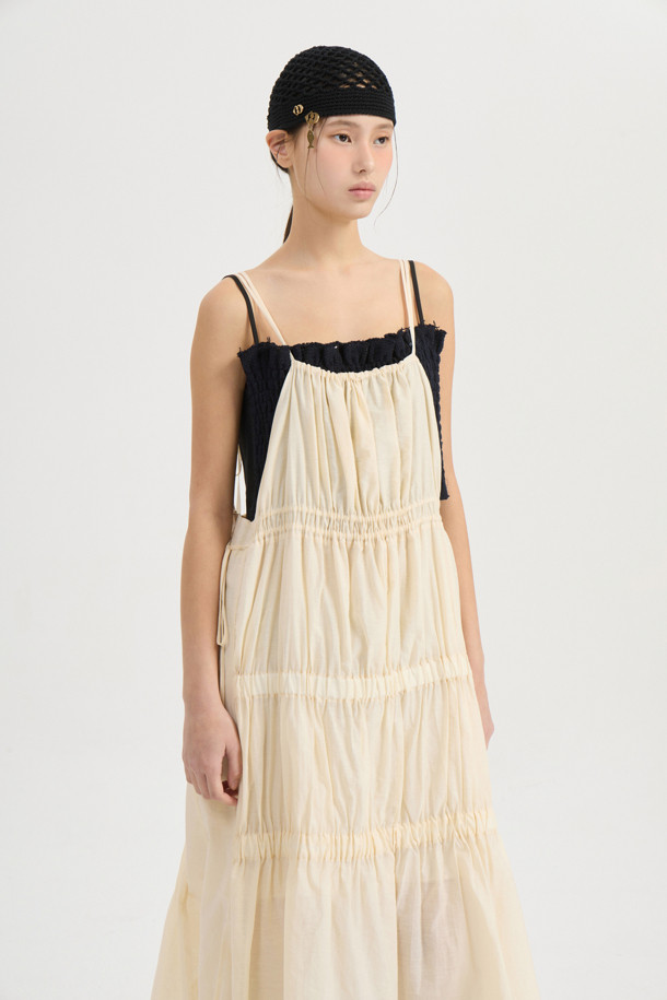 LUCKY CHOUETTE - 민소매 원피스 - [Atelier] Shirring Sleeveless Dress (light beige)