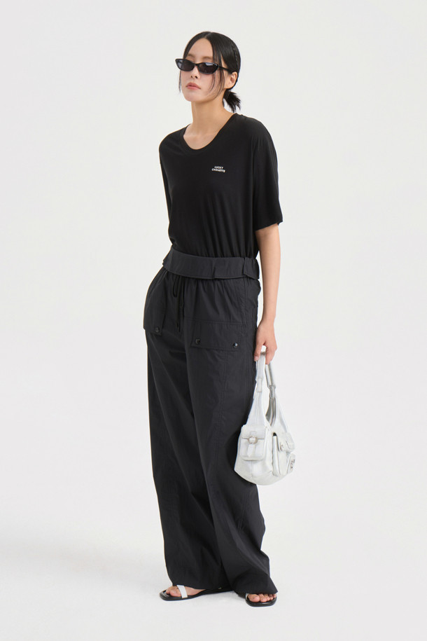 LUCKY CHOUETTE - 반소매 티셔츠 - Loose Fit Half Sleeve T-shirt (black)