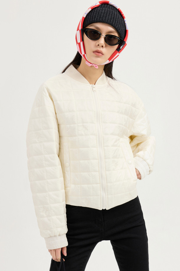 LUCKY CHOUETTE - 패딩 - Emblem Quilting Padded Jumper (ivory)