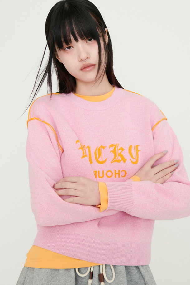 LUCKY CHOUETTE - 스웨터 - Reversible Lettering Round Neck Knit Pullover (pink)