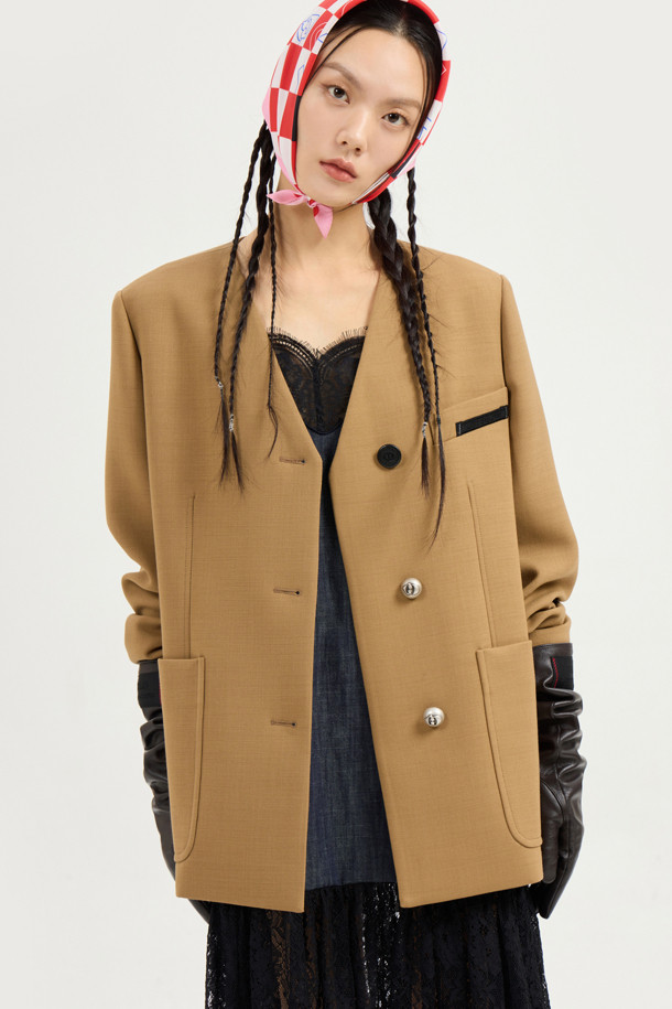 LUCKY CHOUETTE - 자켓 - V-neck Collarless Half Jacket (beige)