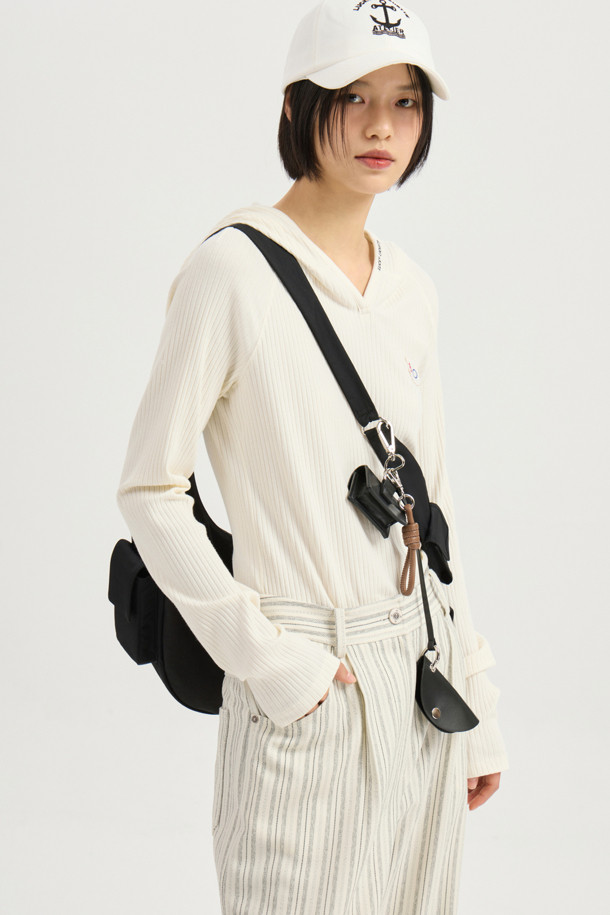 LUCKY CHOUETTE - 롱/미디팬츠 - Pocket Point Stripe Pants (ivory)