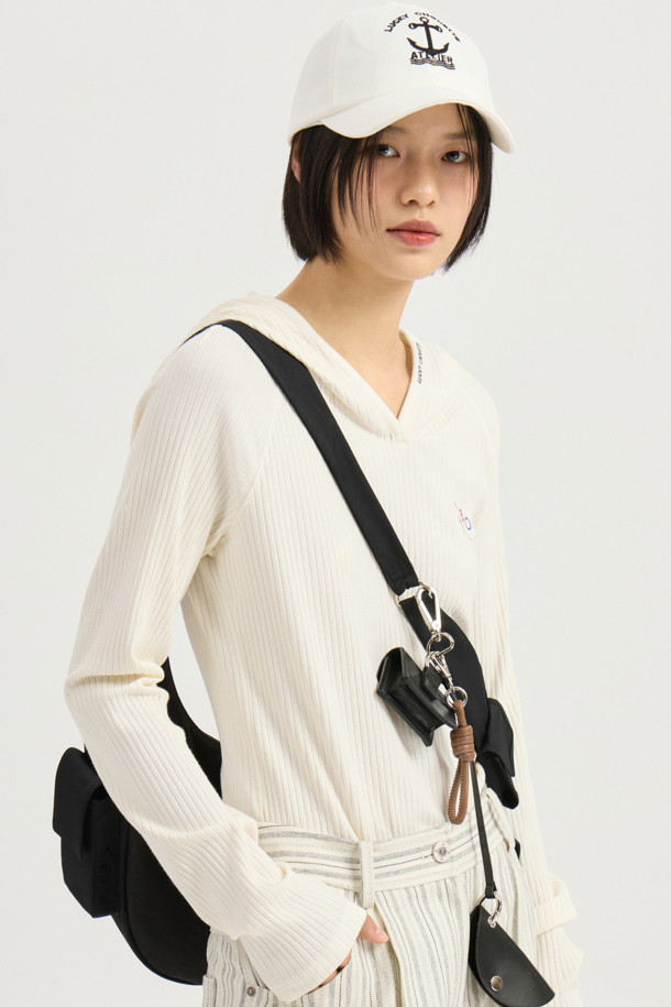 LUCKY CHOUETTE - 후디 - [Re-Order] Embroidered Point Rib Hooded T-shirt (light ivory)