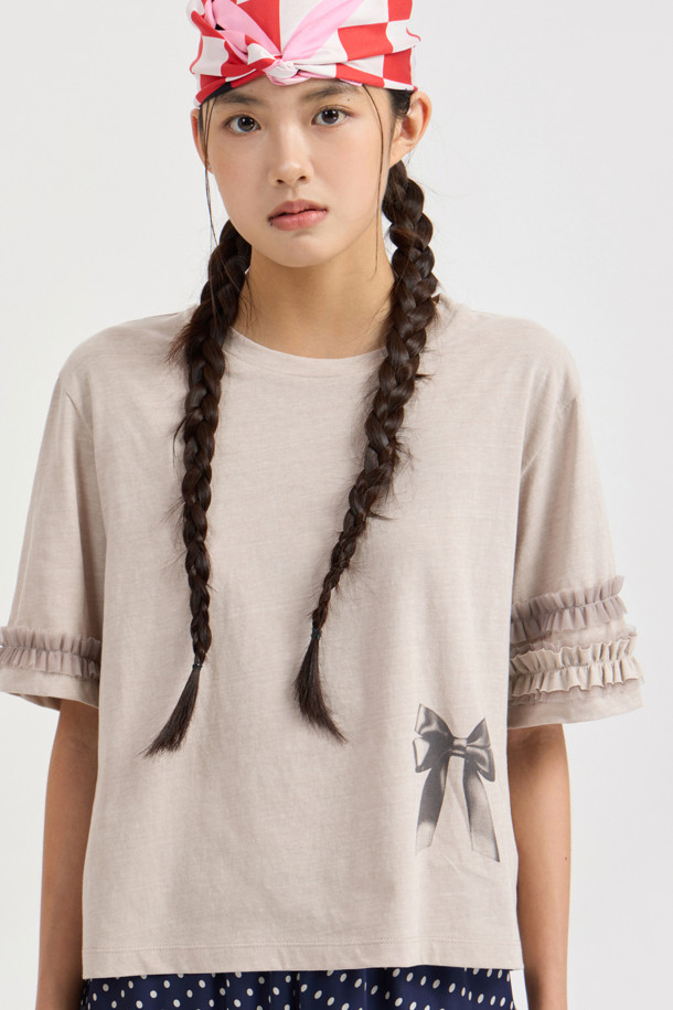 LUCKY CHOUETTE - 반소매 티셔츠 - Frill Half Sleeve T-shirt (light beige)