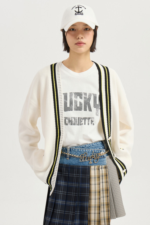 LUCKY CHOUETTE - 가디건 - Color Line Back Lettering Knit Cardigan (ivory)