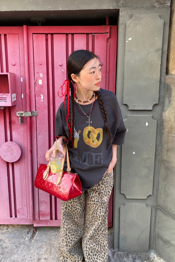 LUCKY CHOUETTE - 롱/미디팬츠 - Chouetties by LUCKY CHOUETTE_Leopard Denim Pants (beige)