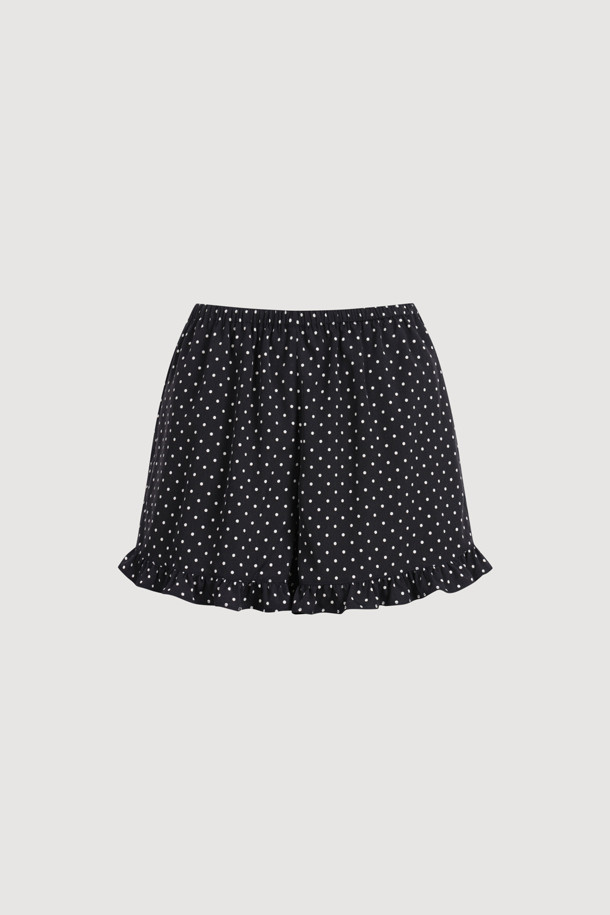 럭키슈에뜨의 Chouetties 프릴 숏팬츠 (블랙)는 여성스러운 스타일을 연출하는 데 안성맞춤입니다. 부드러운 사틴 소재와 은은한 광택감이 고급스러운 분위기를 더하며, 허리 밴딩으로 편안한 착용감을 선사합니다. 밑단 러플 디테일과 도트 패턴이 사랑스러운 포인트를 더하고, 뒷면 라벨 장식으로 브랜드의 감성을 느낄 수 있습니다. 데이트룩, 카페룩, 휴가룩 등 다양한 TPO에 로맨틱, 미니멀, 리조트 스타일로 활용해보세요.
