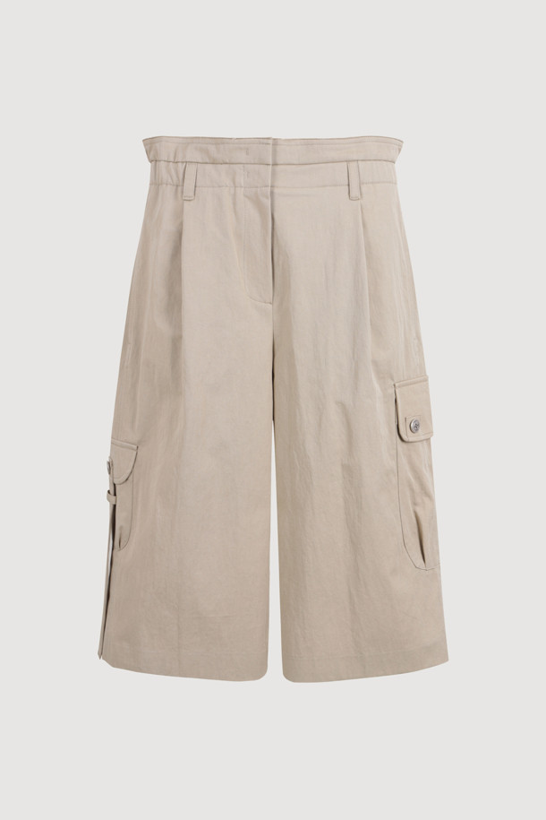 LUCKY CHOUETTE - 쇼트팬츠 - [Atelier] Pocket Point Back Banding Midi Shorts (beige)