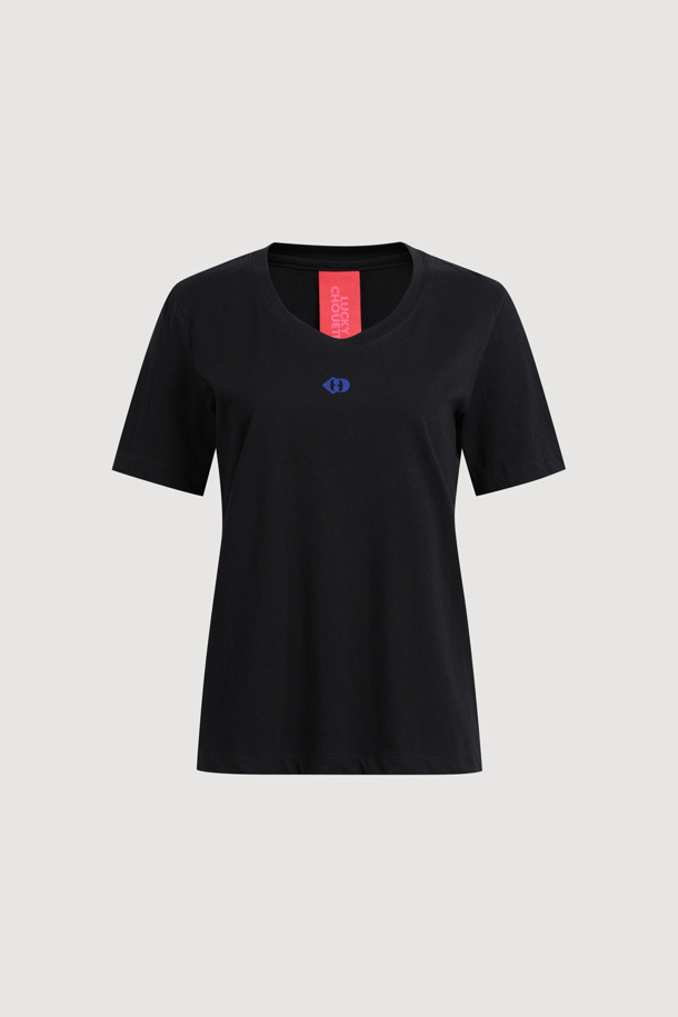 LUCKY CHOUETTE - 반소매 티셔츠 - Emblem Point Slim Fit Half Sleeve T-shirt (black)