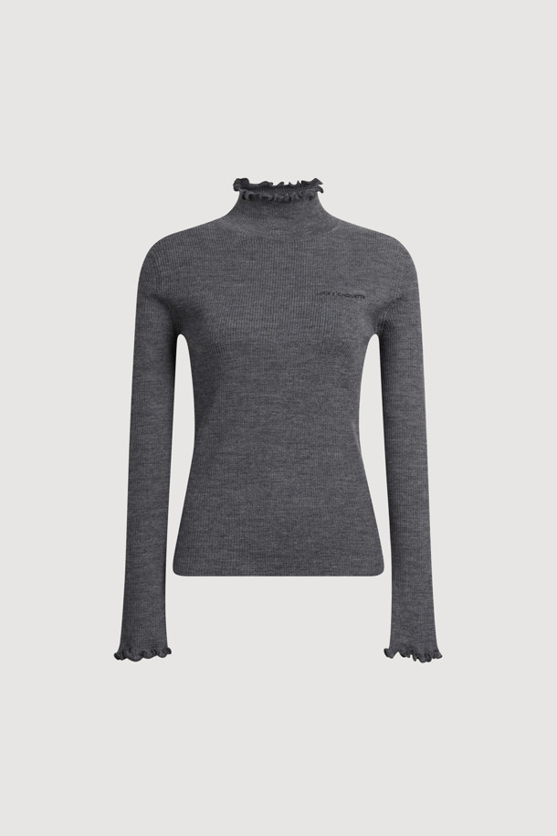 [Re-Order] 슬림 핏 솔리드 립드 니트 풀오버 (멜란지 그레이)는 가을과 겨울, 일상에서 착용하기 좋은 여성용 니트/스웨터입니다. 하이 게이지 울 혼방 소재로 제작되어 부드러운 촉감을 선사하며, 슬림 핏 디자인으로 세련된 실루엣을 연출합니다. 멜란지 그레이 컬러에 골지 패턴과 무지 디자인이 더해져 베이직하면서도 미니멀한 스타일을 완성합니다. 하프넥 라인과 긴 소매, 넥과 소매 끝단의 자수 마감, 웨이브 디테일이 특징이며, 레이어드하여 다양한 스타일을 연출할 수 있습니다. 출근룩, 오피스룩, 모임룩 등 TPO에 맞춰 클래식, 미니멀, 시크한 스타일을 연출해보세요.
