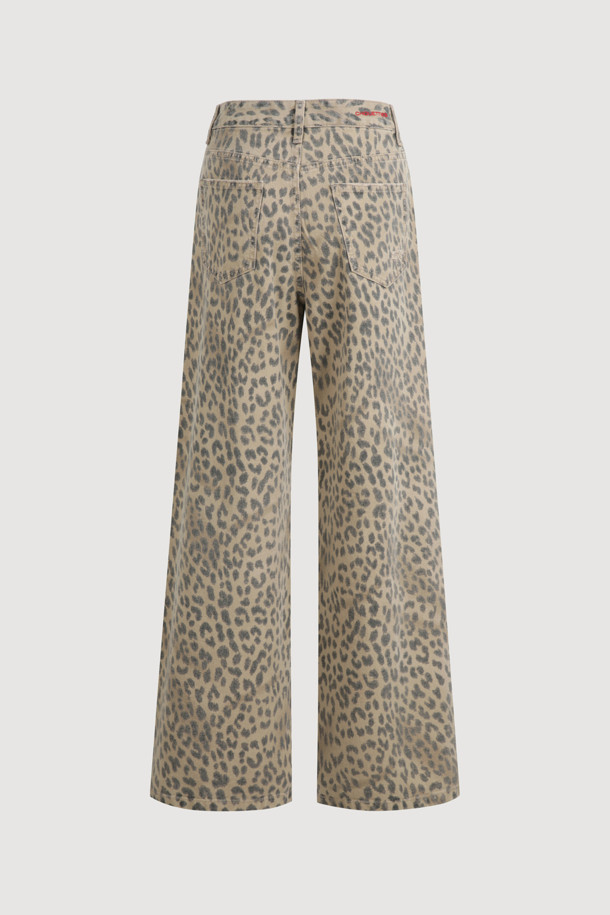 LUCKY CHOUETTE - 롱/미디팬츠 - Chouetties by LUCKY CHOUETTE_Leopard Denim Pants (beige)