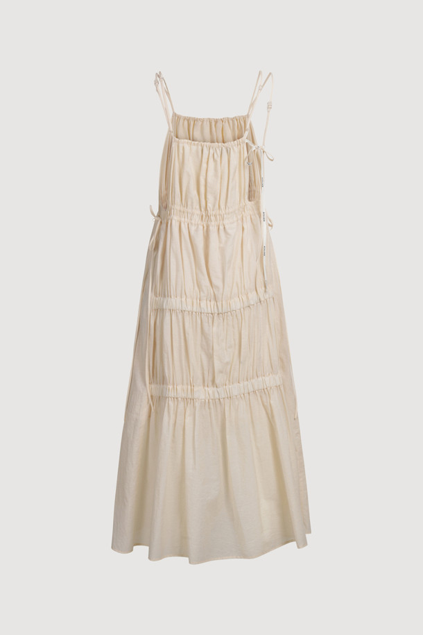 LUCKY CHOUETTE - 민소매 원피스 - [Atelier] Shirring Sleeveless Dress (light beige)