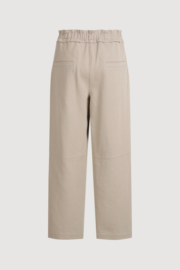 LUCKY CHOUETTE - 롱/미디팬츠 - Incision point Backbanding Pants (fabric belt) (beige)