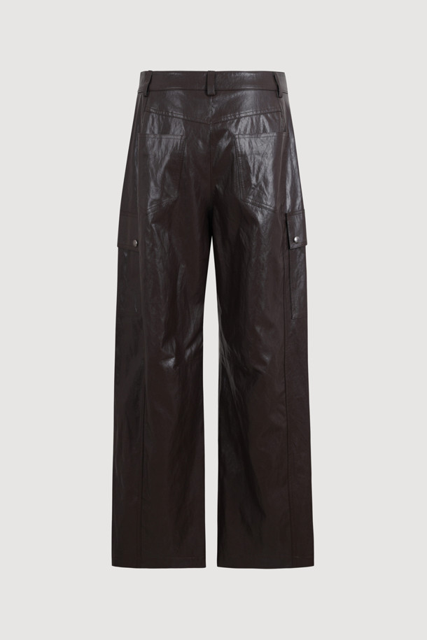 LUCKY CHOUETTE - 롱/미디팬츠 - Pocket Point Fake Leather Pants (brown)