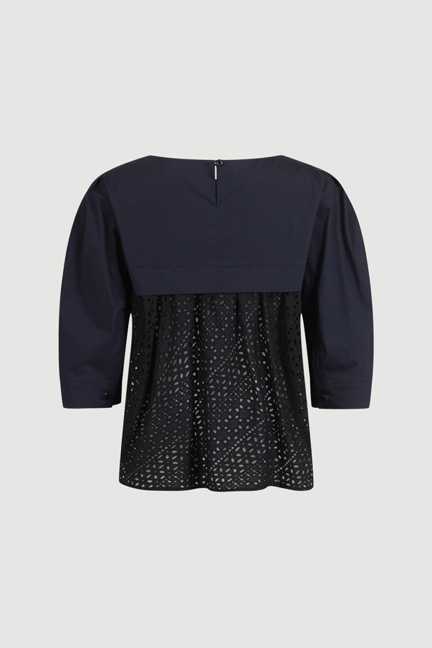 LUCKY CHOUETTE - 블라우스 - Eyelet Block Volume Sleeve Blouse (dark navy)