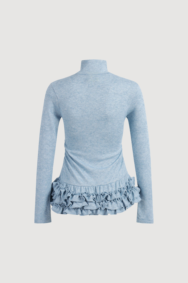 [Re-Order] 프릴 포인트 메탈 롱 슬리브 티셔츠 (블루)는 여성 의류로, 가을과 겨울에 우아한 스타일을 연출하기 좋습니다. 슬림핏에 터틀넥 디자인으로, 일상과 데이트룩, 모임룩에 활용하기 좋습니다. 메탈 소재 특유의 고급스러움과 긴 소매가 특징이며, 무지 패턴에 프릴 디테일과 밑단 볼륨감으로 포인트를 더했습니다. 클래식, 미니멀, 로맨틱 스타일을 즐기는 분들께 추천합니다.
