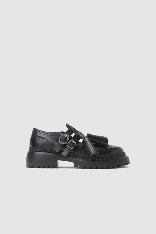 LUCKY CHOUETTE - 로퍼 - A-Tassel Decoration Loafer (black)