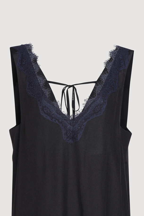 LUCKY CHOUETTE - 민소매 원피스 - [Holiday Edition] Lace Combination Frill Slip Dress (black)