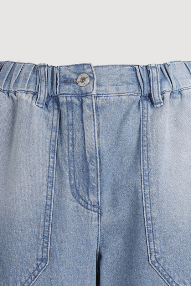 LUCKY CHOUETTE - 롱/미디팬츠 - [Re-Order] Hem Frill Back Banding Wide Denim Pants (blue)