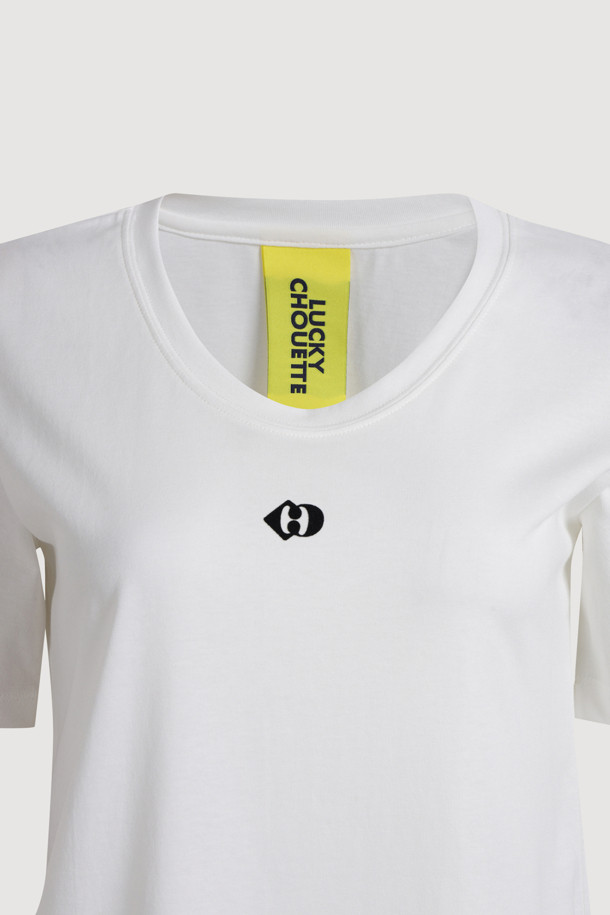 LUCKY CHOUETTE - 반소매 티셔츠 - Emblem Point Slim Fit Half Sleeve T-shirt (white)