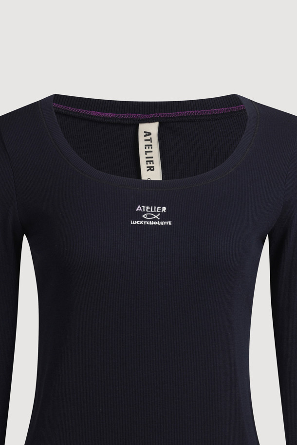 LUCKY CHOUETTE - 긴소매 티셔츠 - [Atelier] U-neck Ribbed Slim Fit Long Sleeve T-shirt (dark navy)