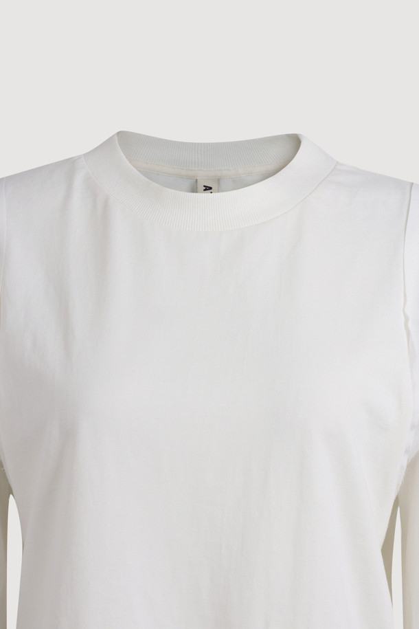 LUCKY CHOUETTE - 반소매 티셔츠 - [Atelier] Back Embroidery Point Woven Sleeve T-shirt (ivory)