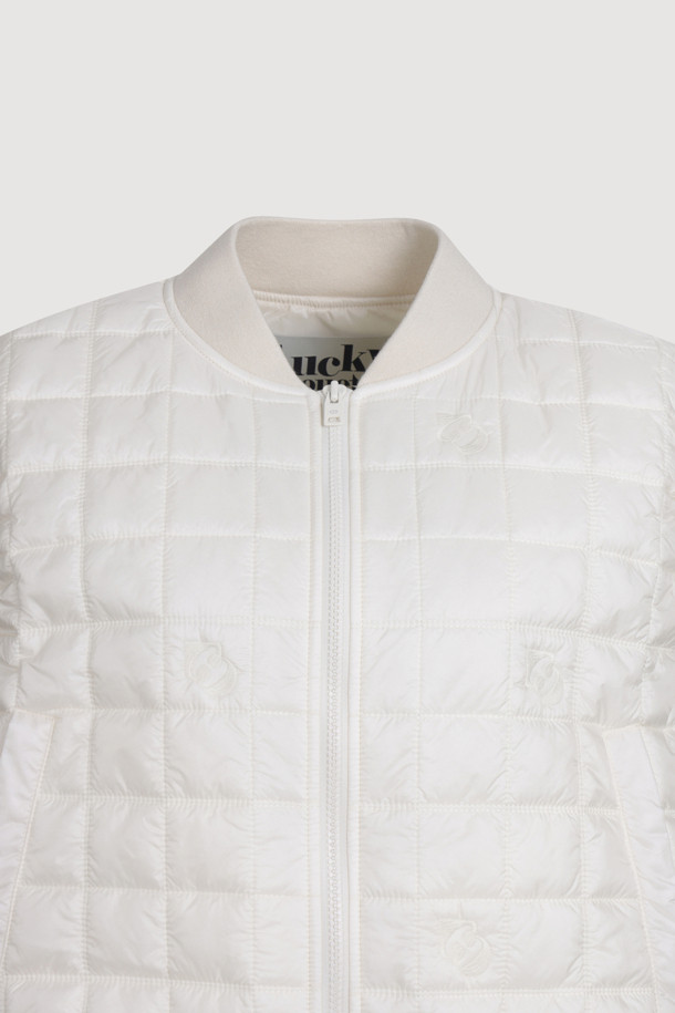 LUCKY CHOUETTE - 패딩 - Emblem Quilting Denim Like Padded Vest (ivory)