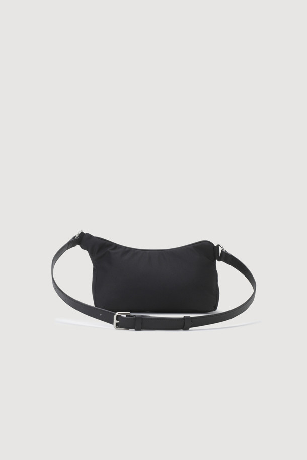 LUCKY CHOUETTE - 클러치/파우치 - Square Mini Belt Bag (black)