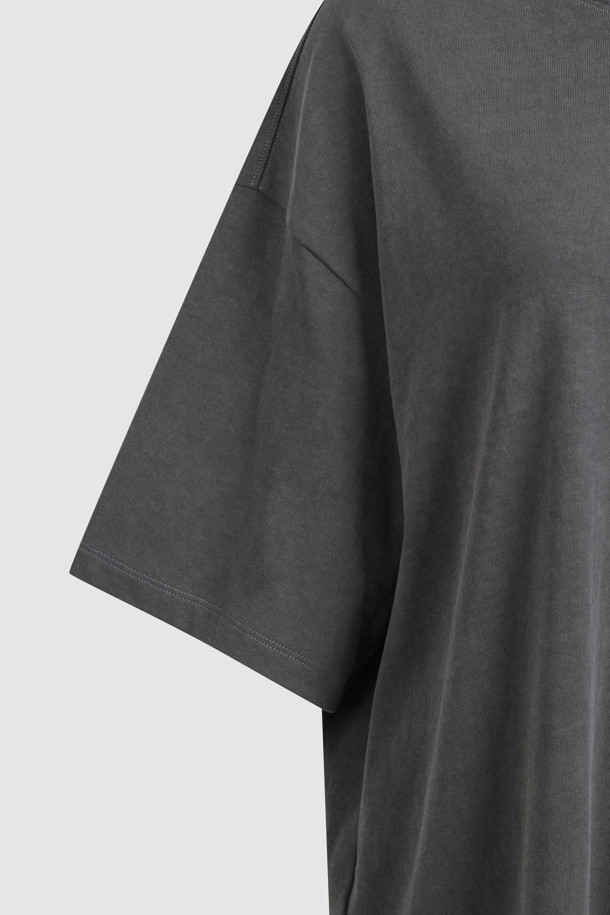 LUCKY CHOUETTE - 반소매 티셔츠 - Chouetties by LUCKY CHOUETTE_Back Print Loose Fit Short T-shirt (dark grey)