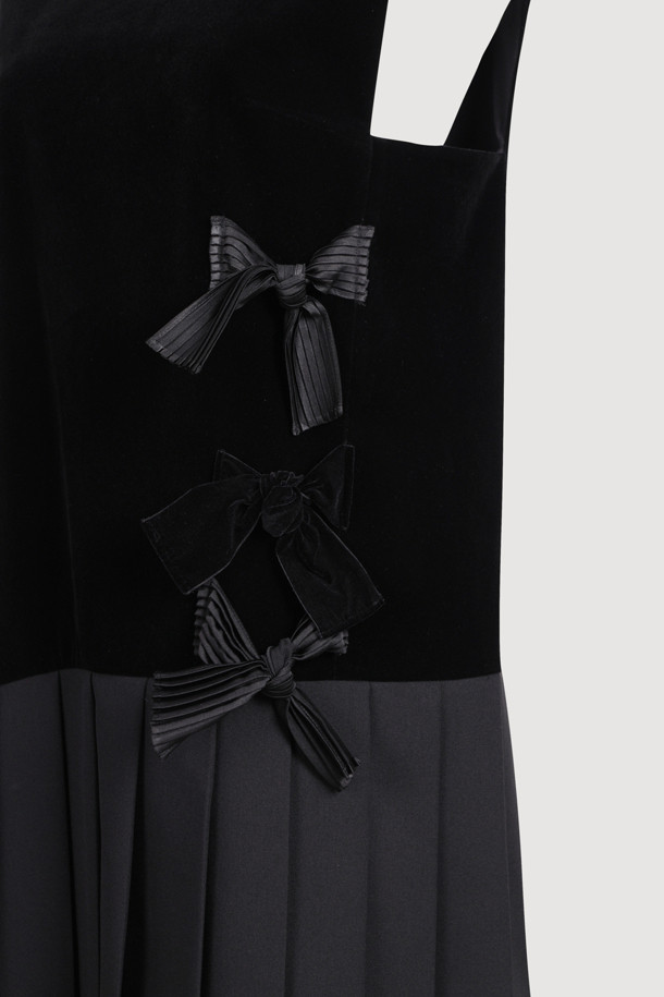 LUCKY CHOUETTE - 민소매 원피스 - [Holiday Edition] Velvet MIX Midi Dress (black)