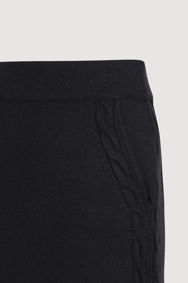 LUCKY CHOUETTE - 미니스커트 - Mini Knit Skirt (black)