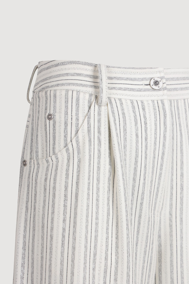 LUCKY CHOUETTE - 롱/미디팬츠 - Pocket Point Stripe Pants (ivory)