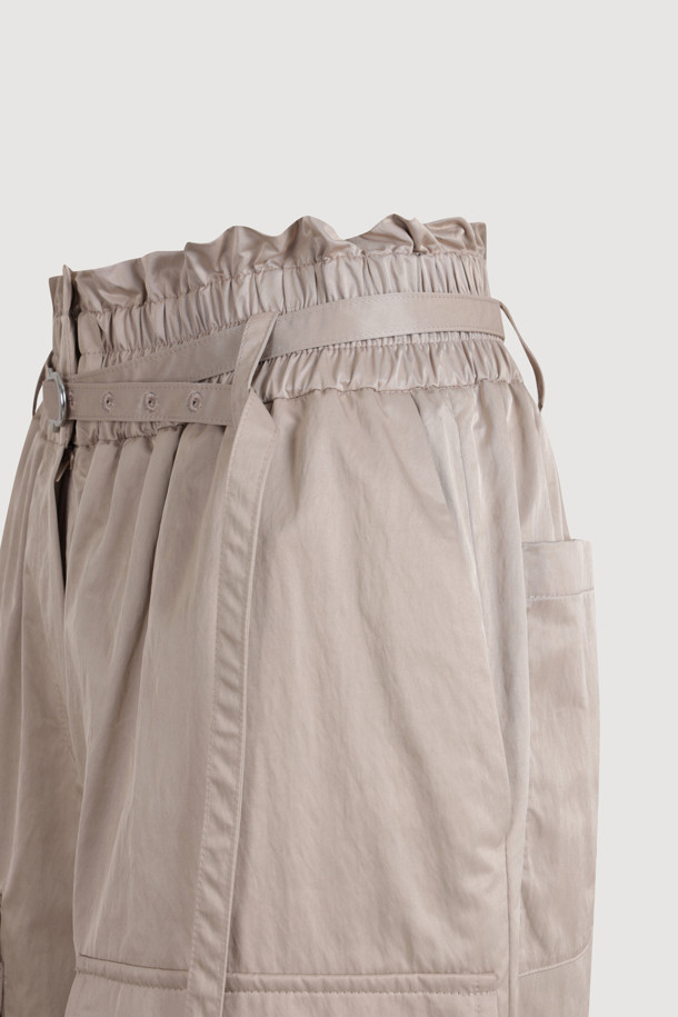 LUCKY CHOUETTE - 롱/미디팬츠 - Out Pocket Jogger Banding Pants (Fabric Belt) (beige)