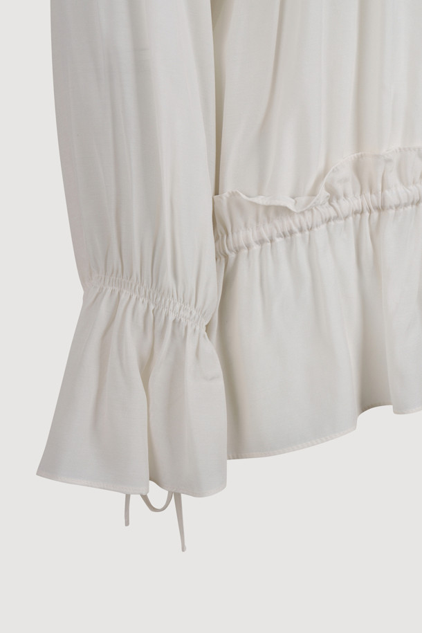 LUCKY CHOUETTE - 블라우스 - [Atelier] Shirring Point Long Sleeve Blouse (ivory)