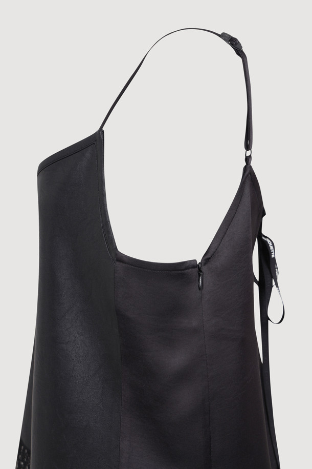 LUCKY CHOUETTE - 블라우스 - Fake Leather Satin Top (black)