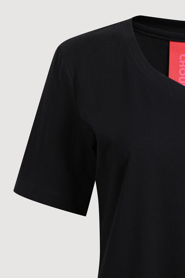 LUCKY CHOUETTE - 반소매 티셔츠 - Emblem Point Slim Fit Half Sleeve T-shirt (black)
