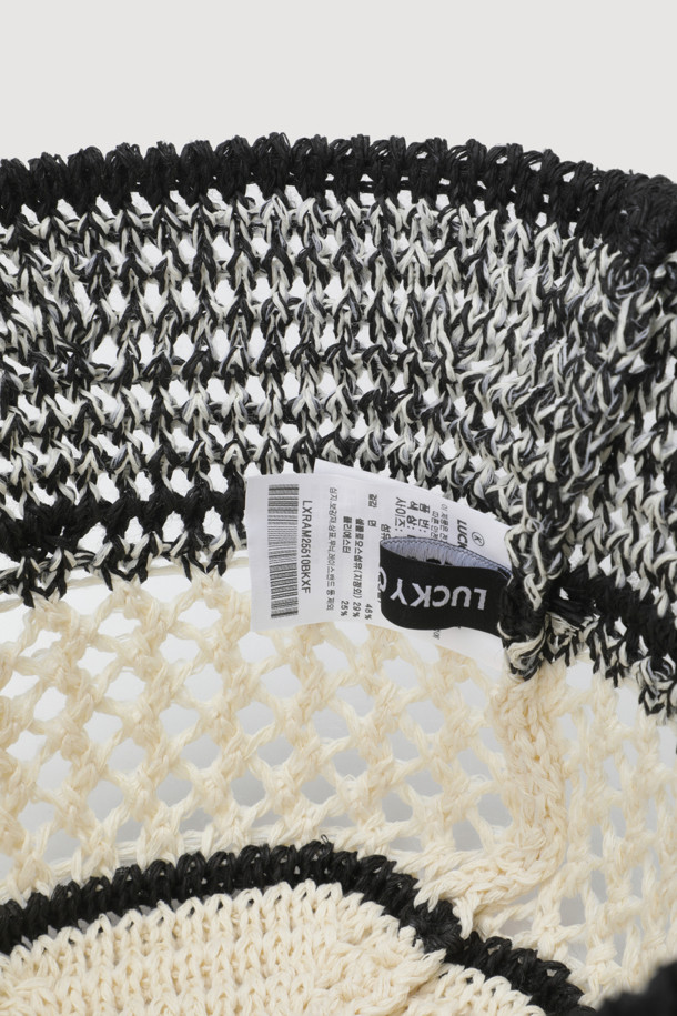 LUCKY CHOUETTE - 모자 - Emblem Point Color block Lapia Hat (black)