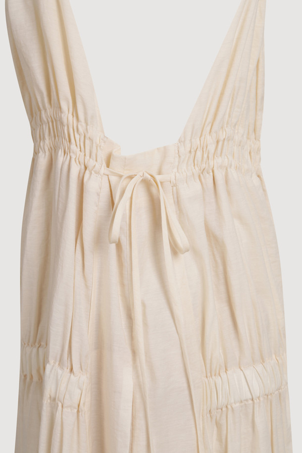 LUCKY CHOUETTE - 민소매 원피스 - [Atelier] Shirring Sleeveless Dress (light beige)