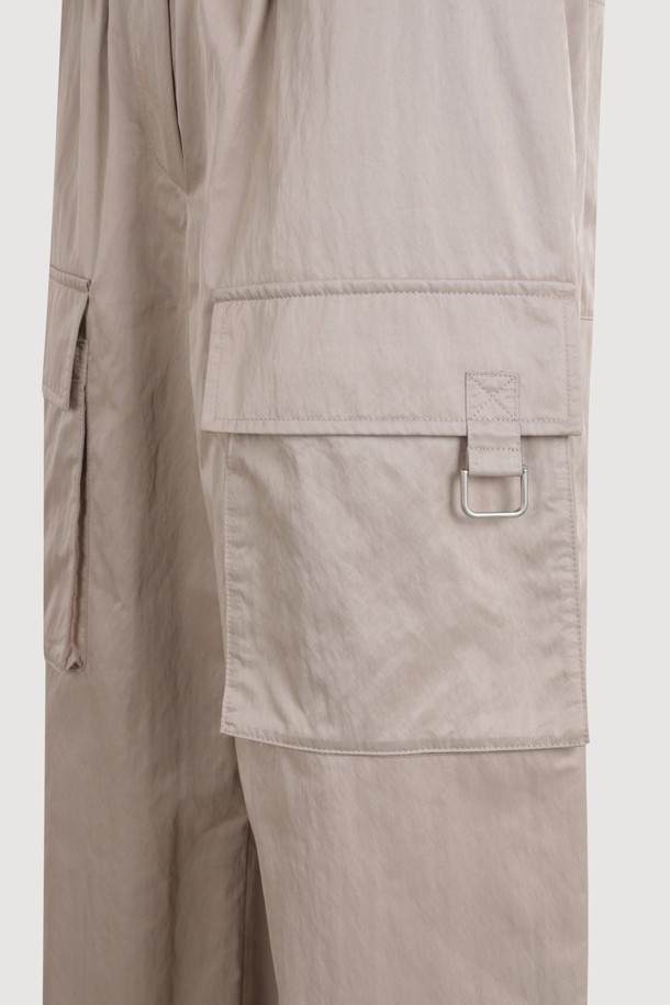 LUCKY CHOUETTE - 롱/미디팬츠 - Out Pocket Jogger Banding Pants (Fabric Belt) (beige)