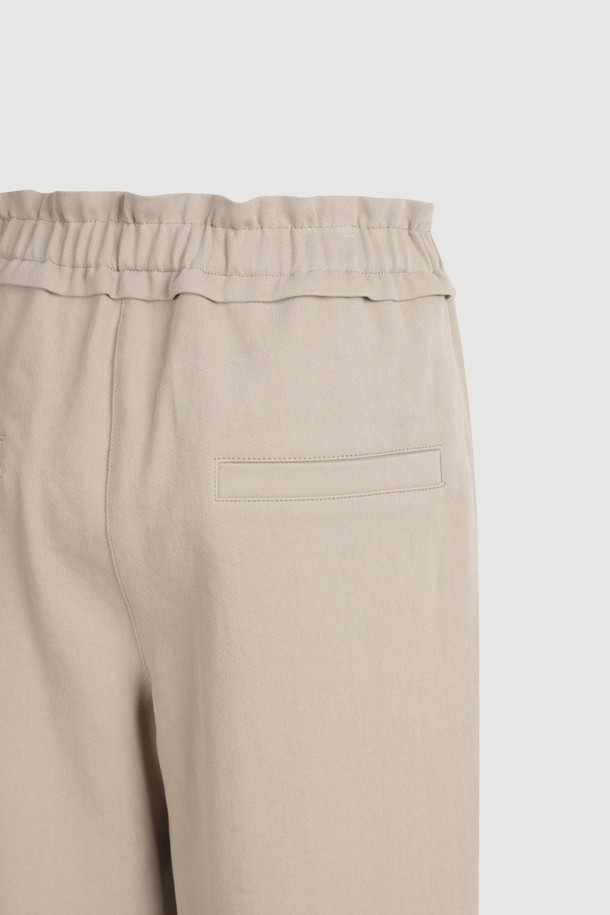 LUCKY CHOUETTE - 롱/미디팬츠 - Incision point Backbanding Pants (fabric belt) (beige)